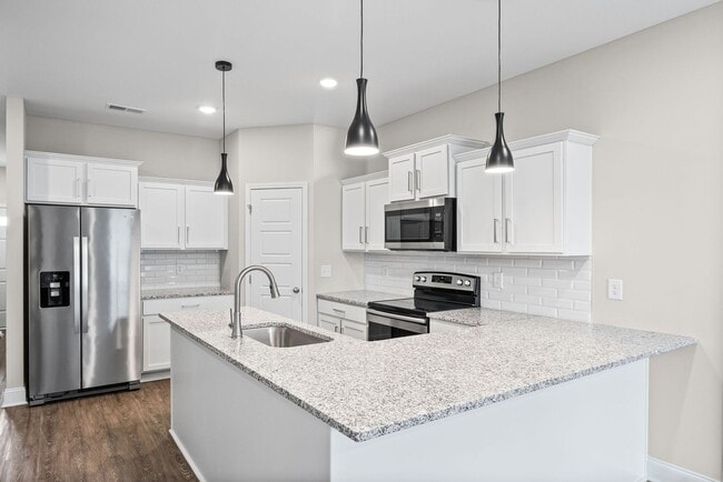 Foto del edificio - Two Bedroom with Garage!