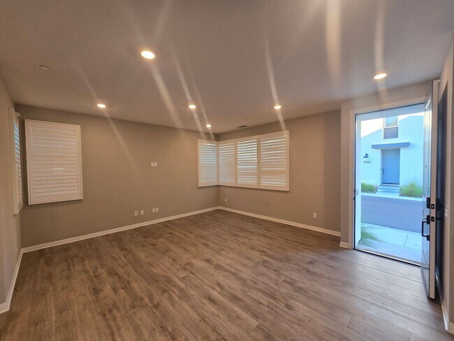 Foto del edificio - Fresh, Fun & Fully Loaded! 1681 Whitmore L...