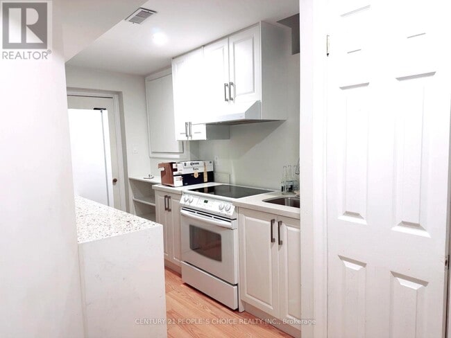 Photo du bâtiment - 26 Rainbow Ct