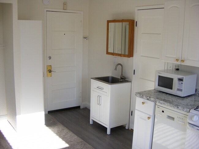 Foto del edificio - 115 N Park St