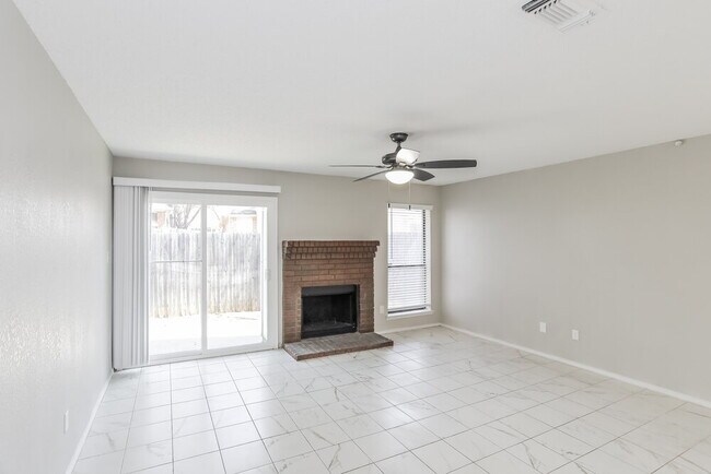 Building Photo - 6936 Bentley Ave