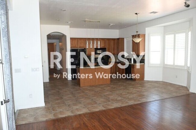 Building Photo - 4 BD + Office, 2.5 BA. 3-Car Garage w/ Pool in Litchfield Park!