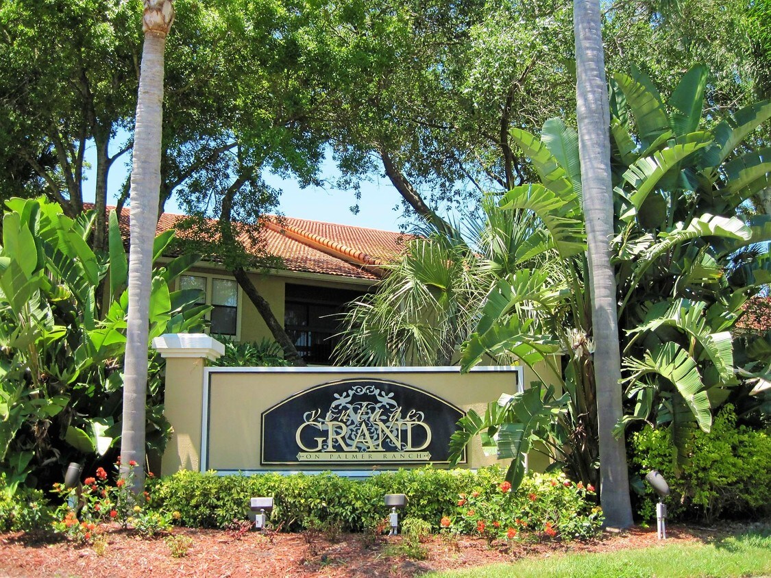 4016 Crockers Lake Blvd, Sarasota, FL 34238 Apartments in Sarasota