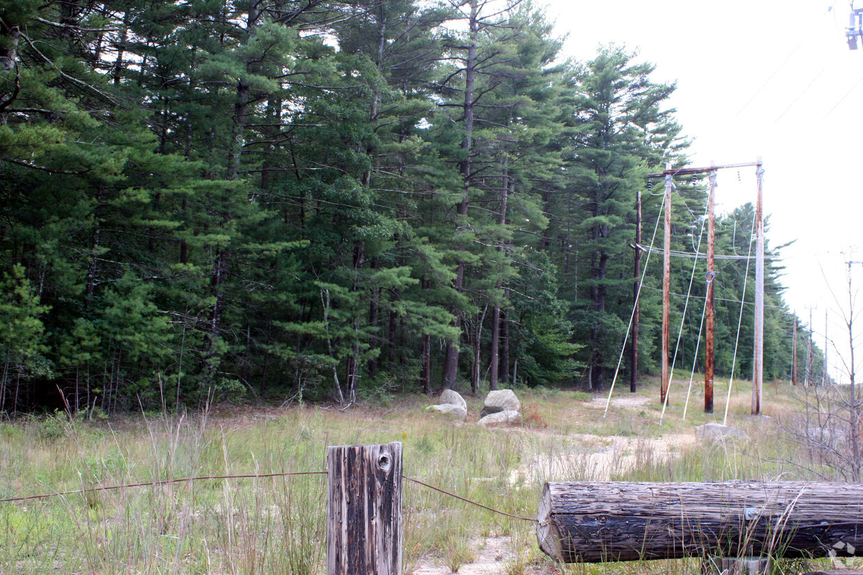 Primary Photo - 137 Long Pond Rd