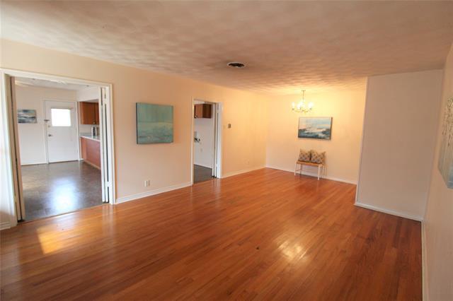 Foto del edificio - 11133 Wyatt St