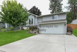 Building Photo - 1704 E 16th Ave