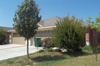 Building Photo - 349 Armstrong Ln