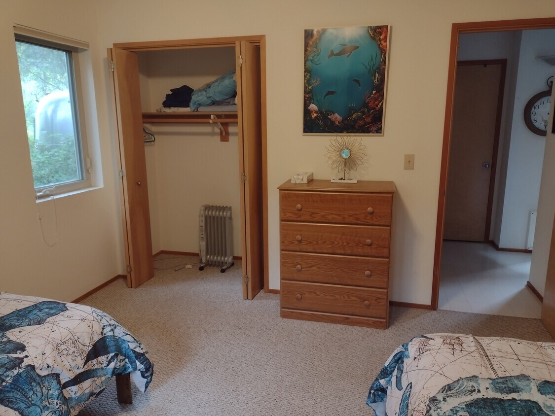 Foto del edificio - 34690 Nehalem Ave