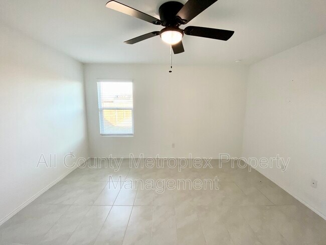 Building Photo - 3608 Sweetbay St