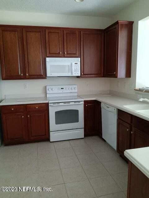 Foto del edificio - 6390 Autumn Berry Cir