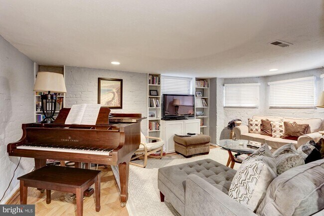 Foto del edificio - 2901 Q St NW