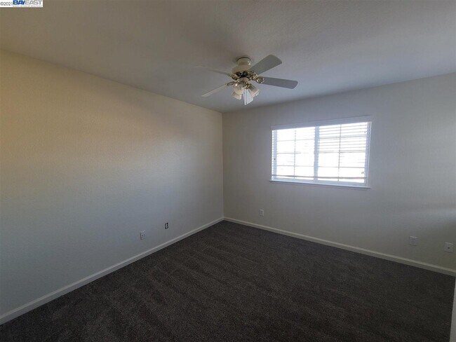 Building Photo - 829 Berryessa Ct