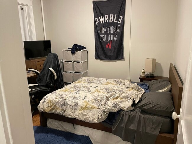 Building Photo - 10 Chester St