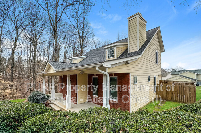Foto del edificio - 4361 Ben Hill Rd