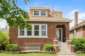 Building Photo - 5404 S Rutherford Ave