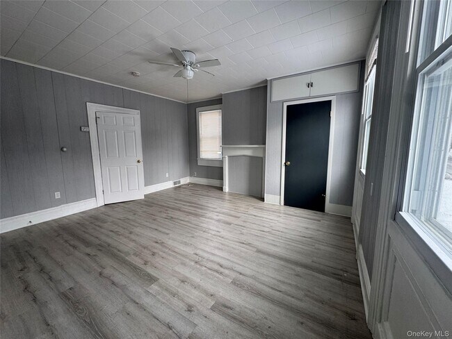 Foto del edificio - 34 Hoffman St