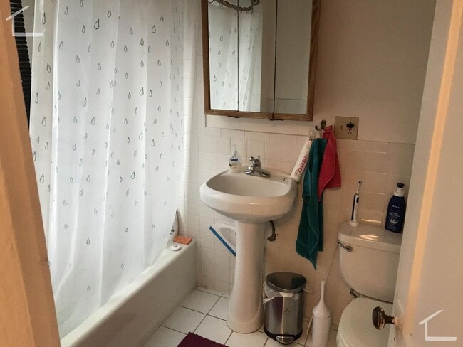 Foto del edificio - 1254 Commonwealth Ave