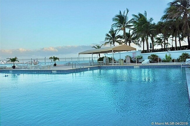 Photo - 3505 S Ocean Dr Apartment