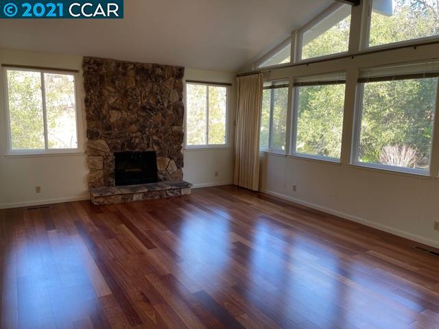 Foto del edificio - 2439 Mt Diablo Scenic Blvd