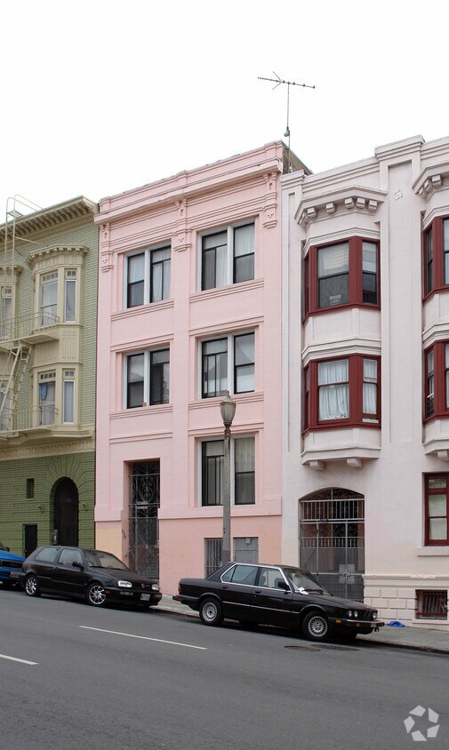 Building Photo - 628 Hyde St