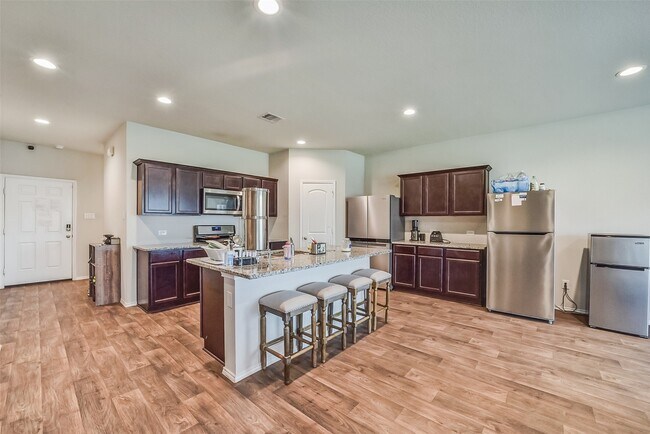 Building Photo - 23603 Blodgett Peak Trl