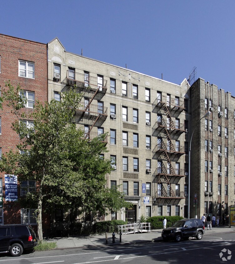 Foto del edificio - 2933 Grand Concourse