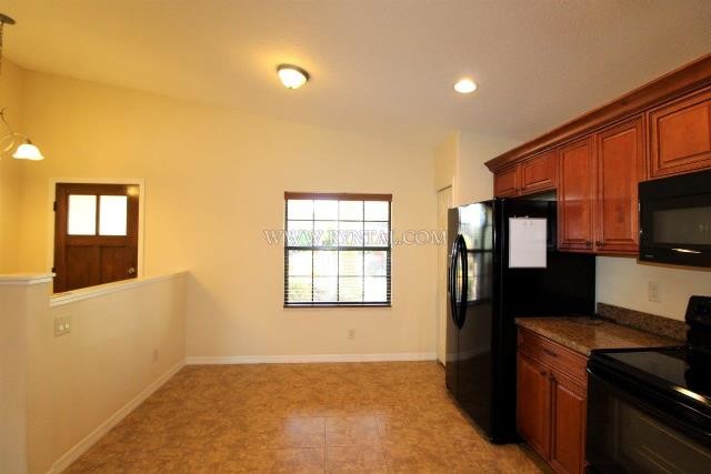 Building Photo - 3509 72nd Dr E