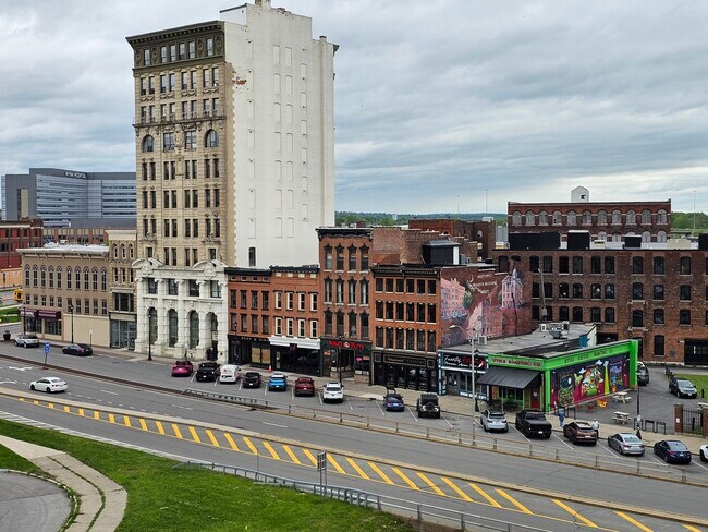 Foto del edificio - 98 Genesee St