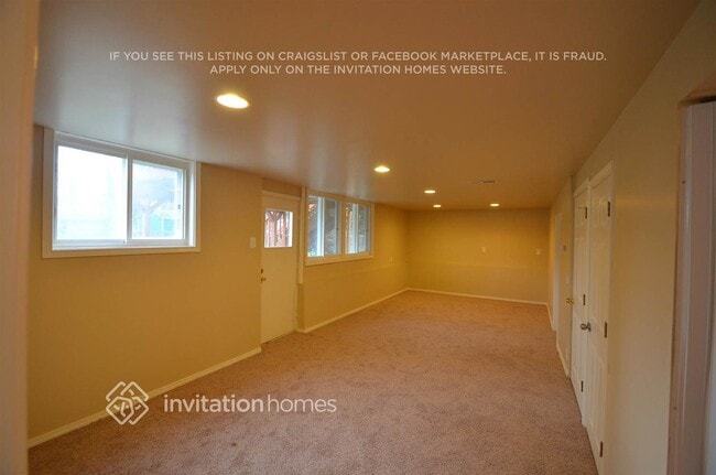 Building Photo - 1801 S 262nd Pl