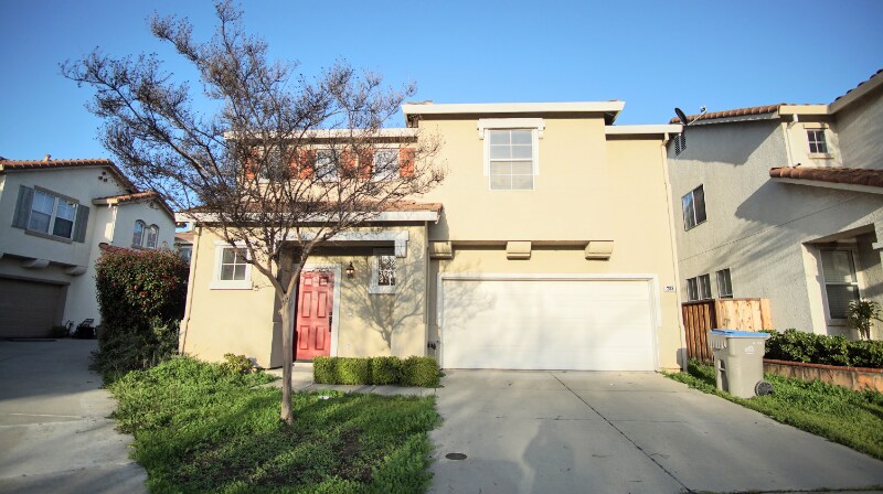Foto principal - 288 Zoria Farms Ln