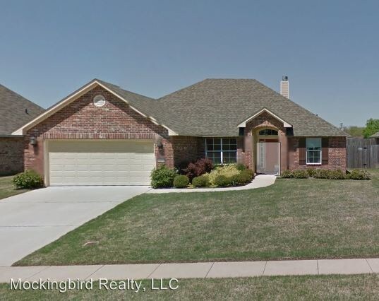 Primary Photo - 3 br, 2 bath House - 218 Telfair