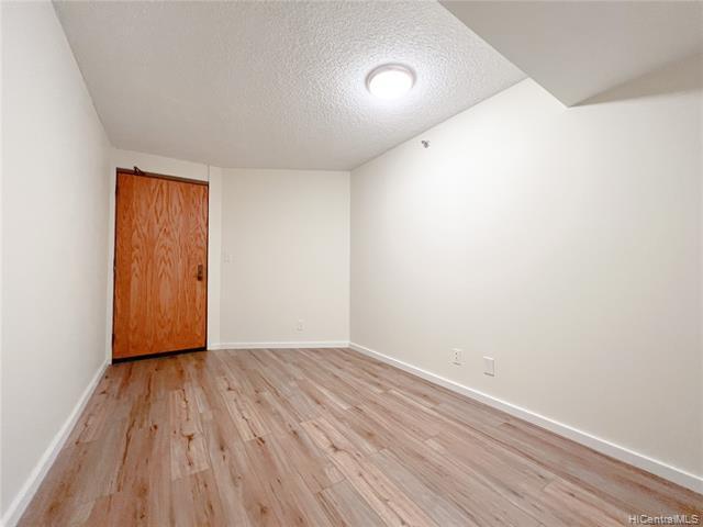 Building Photo - 1088 Bishop St