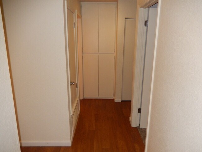 Foto del edificio - LEASE PENDING - Nice SLO Condo