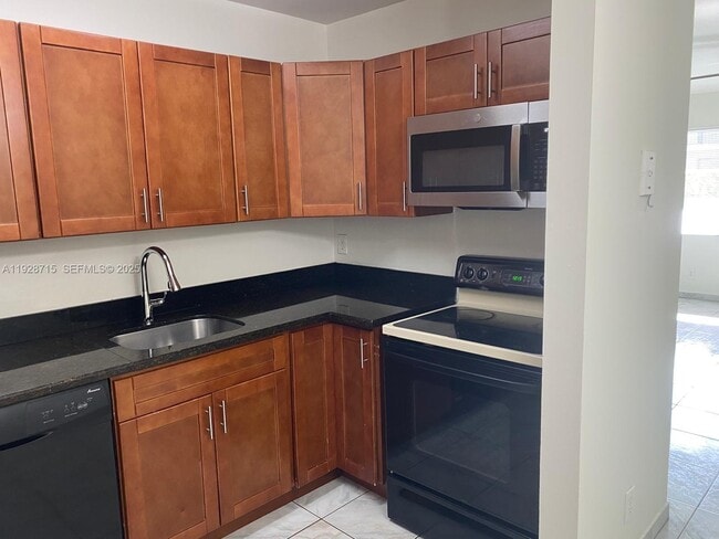 Building Photo - 3253 NW 102nd Terrace