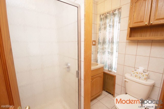 Foto del edificio - 2263 37th St