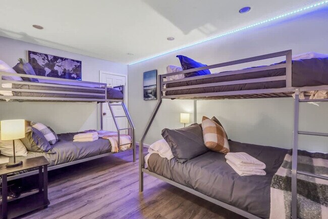 Foto del edificio - 303 Joel St