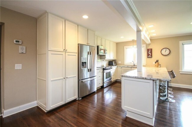 Foto del edificio - 820 East Ave