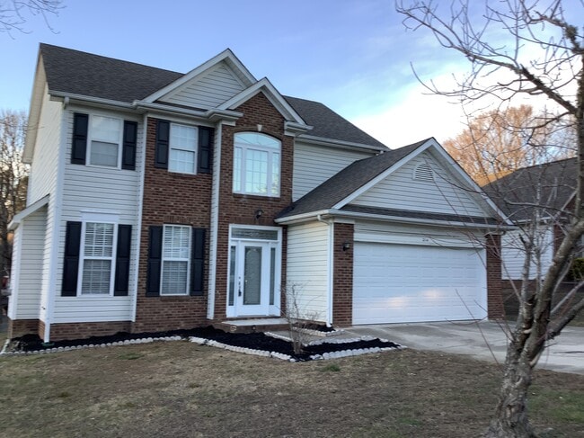 Building Photo - 214 Long Creek Pky