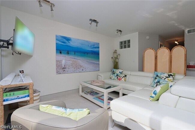 Foto del edificio - 2500 Gulf Shore Blvd N