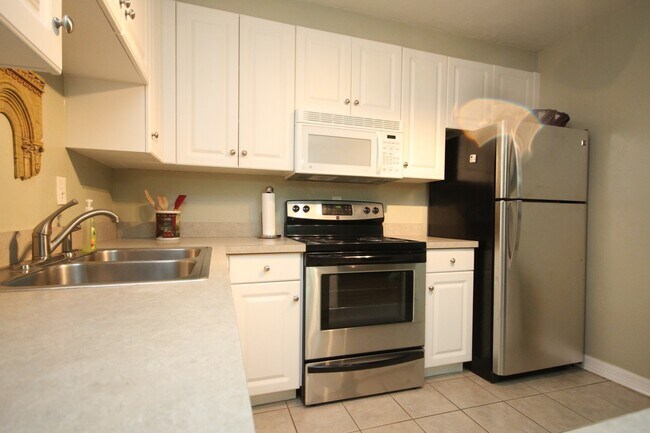 Foto del edificio - 501 SW 75th St