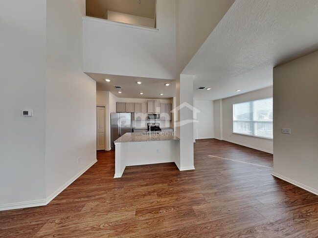 Foto del edificio - 2734 Wolfcreek