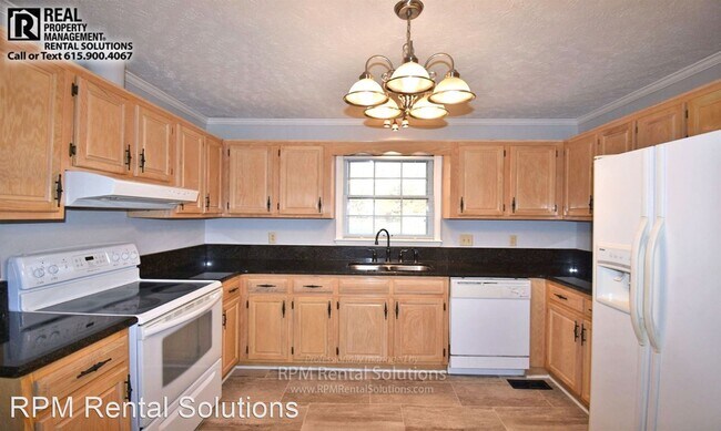 Building Photo - 3 br, 2 bath House - 2138 Berkshire Lane