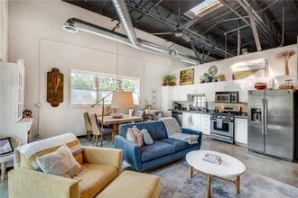 Building Photo - 5200 Peachtree Rd