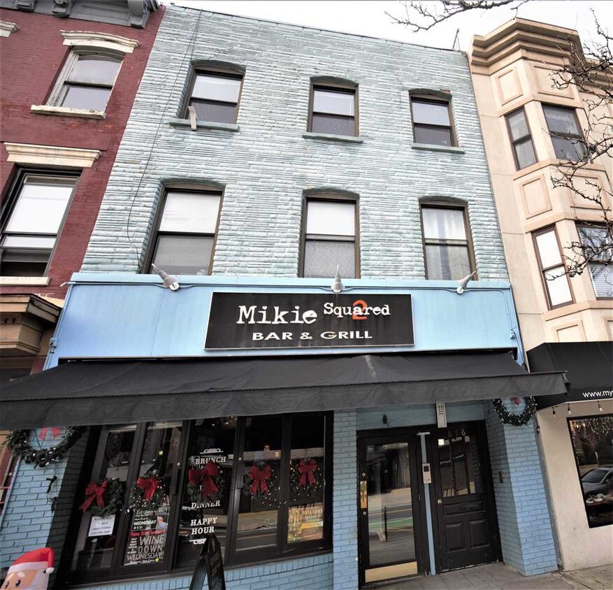 Foto principal - 616 Washington St