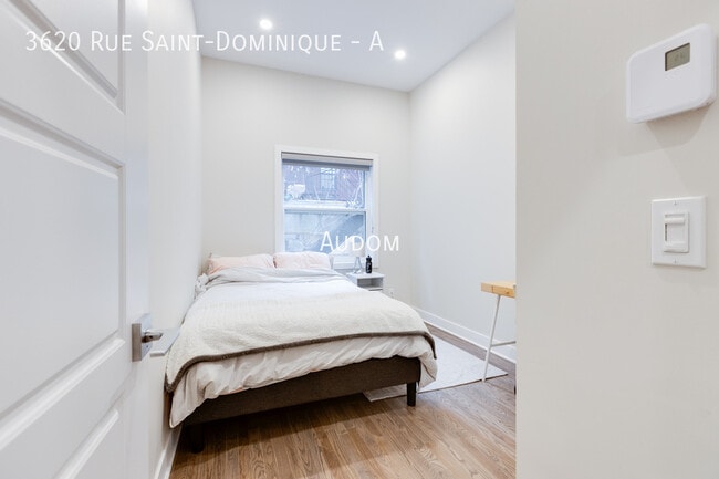 Photo du bâtiment - 3620 Rue Saint-Dominique