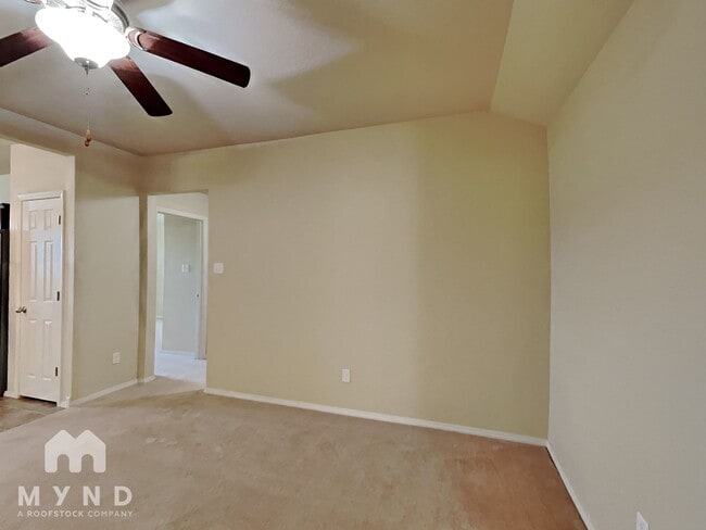 Building Photo - 12820 Bell Flower Drive