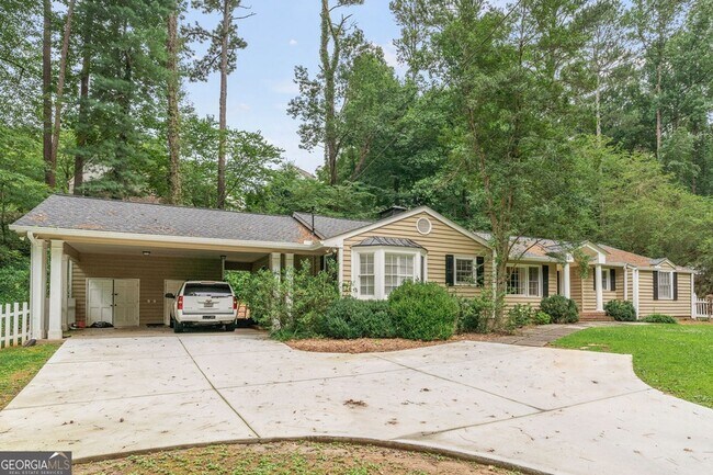 Foto del edificio - 2986 Mornington Dr NW