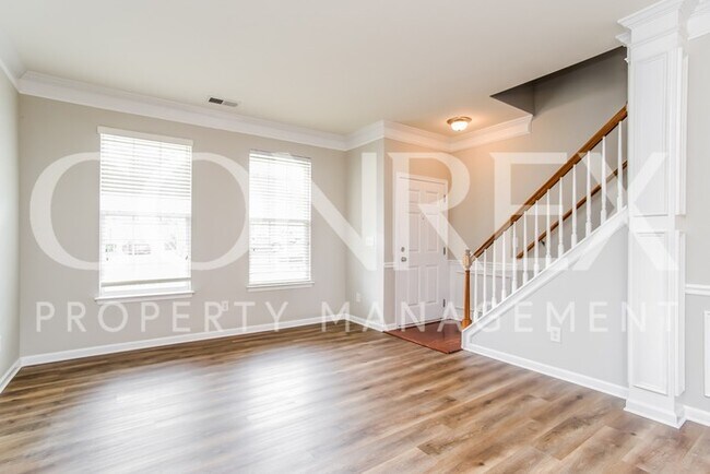 Foto del edificio - Spacious 4 Bedroom