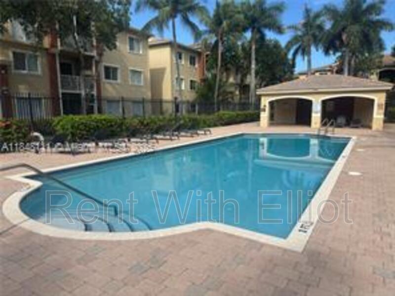 Foto principal - 7085 Nova Dr