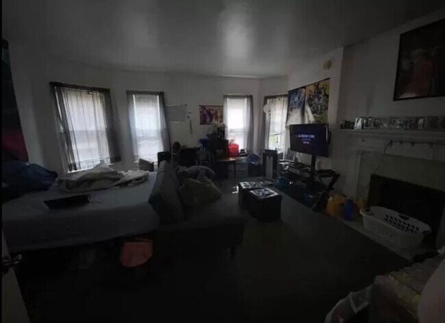 Foto del edificio - 121 Oak St